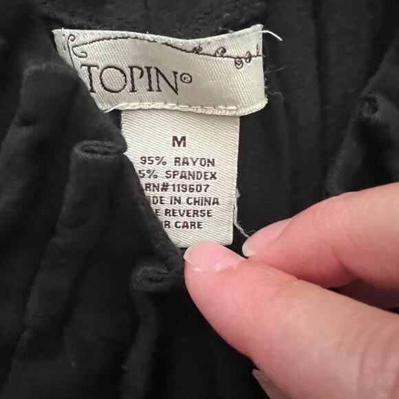 Topin Black V Neck Textured Blouse - Medium - Picture 2 of 7